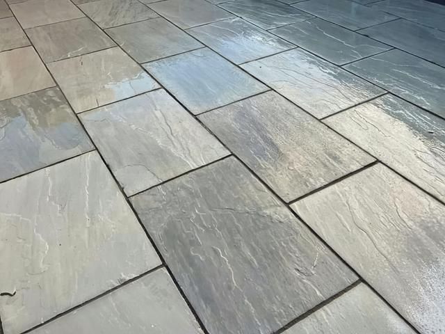 sandstone-driveway (1)-kireth-ai